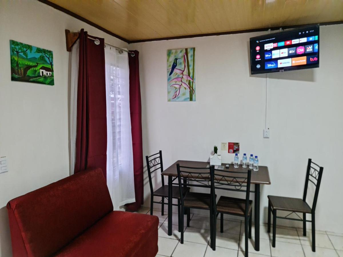 Cabinas Guayabon #3, Ac, La Fortuna Volcan Arenal Екстериор снимка