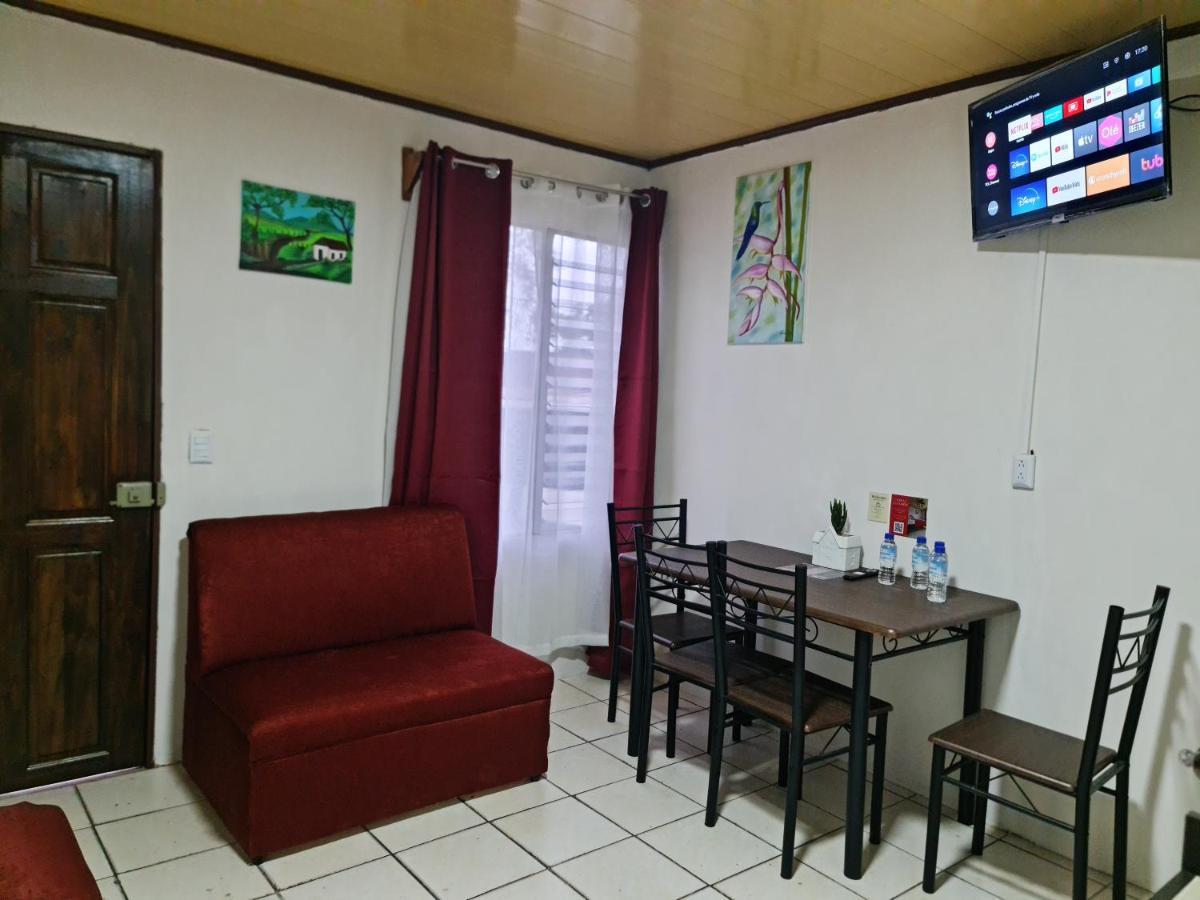 Cabinas Guayabon #3, Ac, La Fortuna Volcan Arenal Екстериор снимка