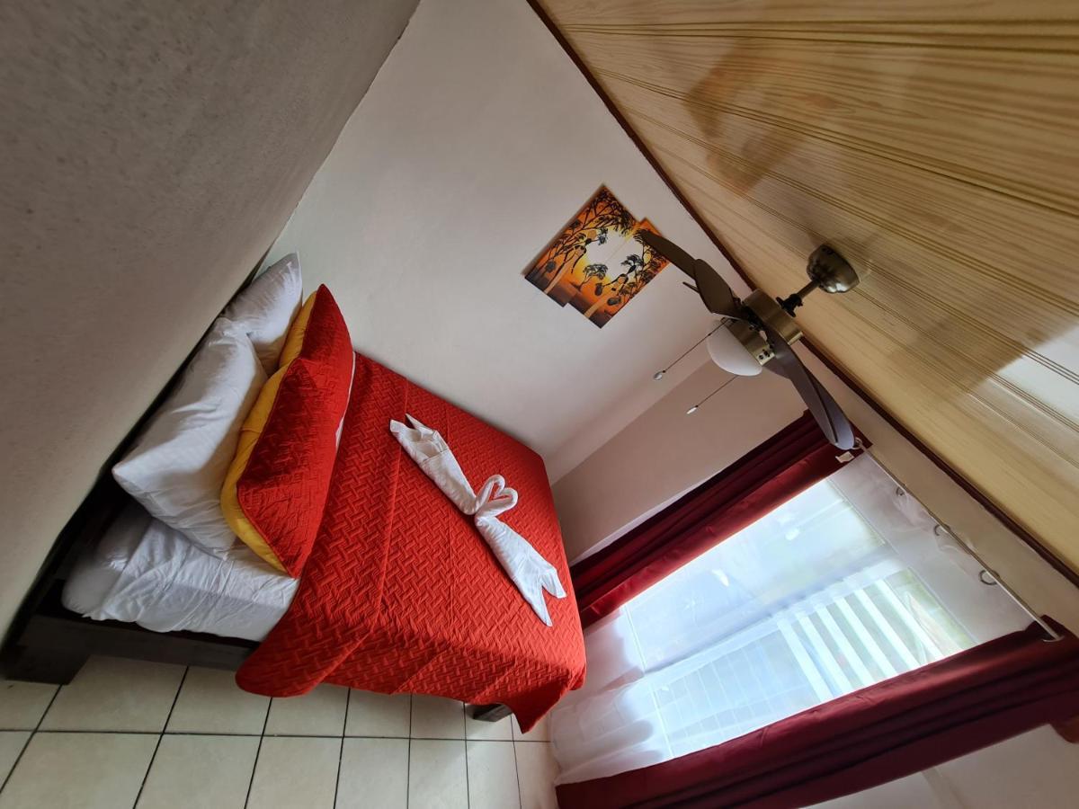 Cabinas Guayabon #3, Ac, La Fortuna Volcan Arenal Екстериор снимка